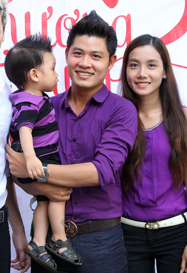 
	
	Gia đình nhạc sĩ Nguyễn Văn Chung